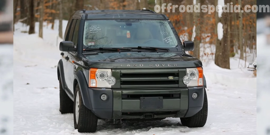Land Rover LR3 off-road vehicles