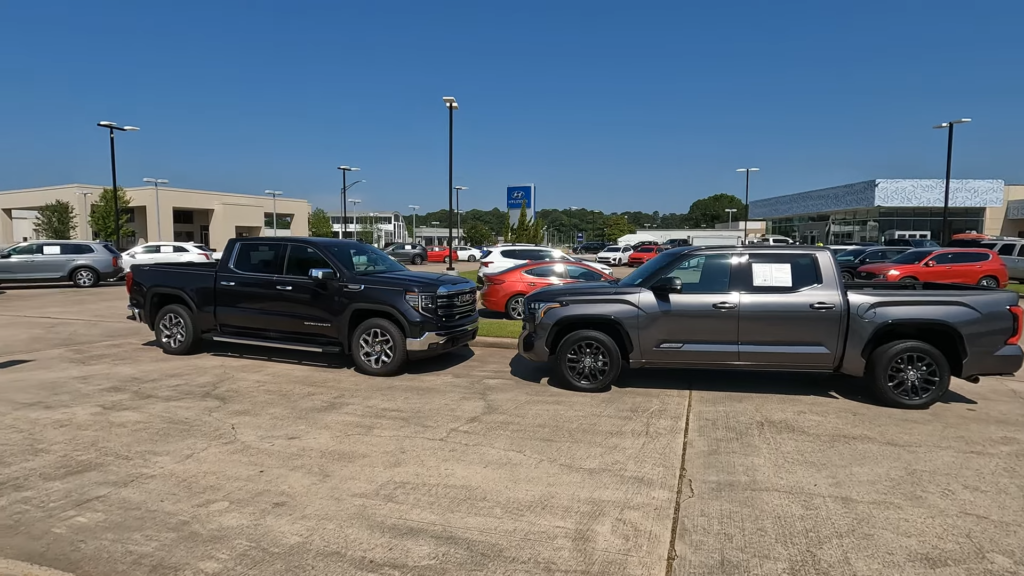 GMC Sierra 1500 vs Toyota Tundra: Which Truck is Right for You? 1 GMC Sierra 1500 vs Toyota Tundra